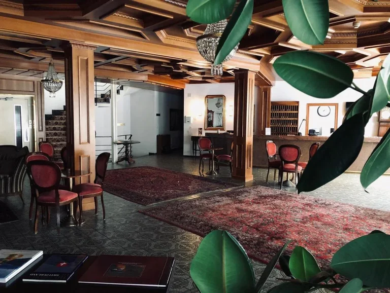 Eingang des Hotel Regina Terme