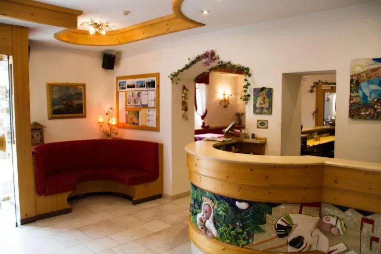 Ambiente im Dolomiti Hotel Cozzio