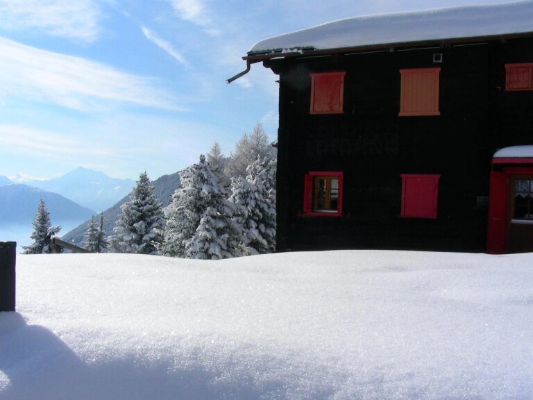 Außenansicht der Latärna Parterre im Winter