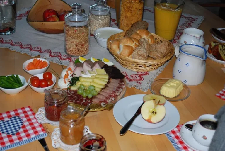 Essbereich im Biohof Seidl