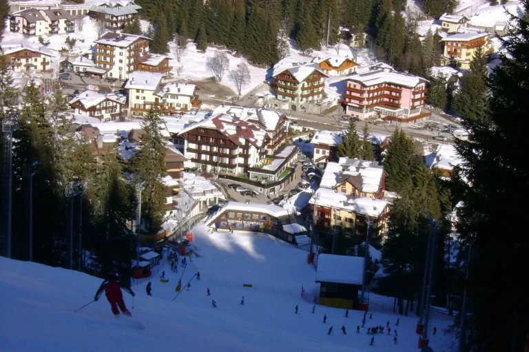 Außenansicht des Hotel Bonapace