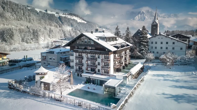 Außenansicht des Hotel Der Löwe