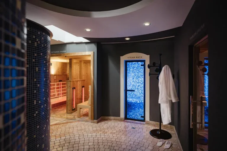 Wellnessbereich im Hotel Melodia del Bosco