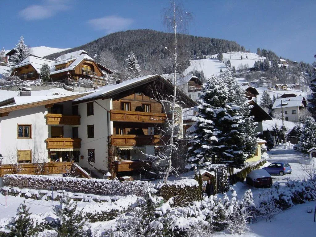 Pension & Appartement Steinwender