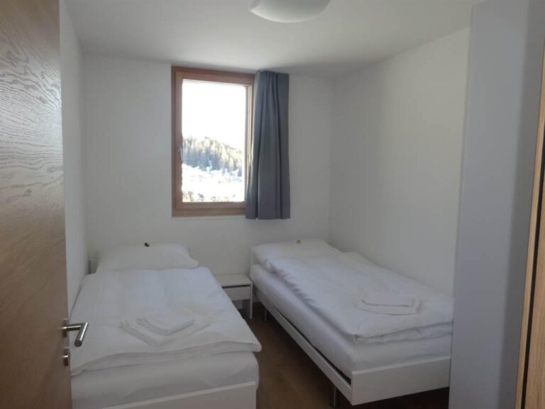 Schlafzimmer mit Einzelbetten