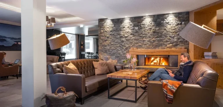 Lobby im Sporthotel Silvretta Montafon