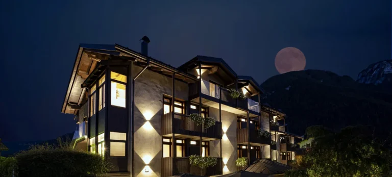 Innenansicht des Holiday Mountain Boutique Hotel