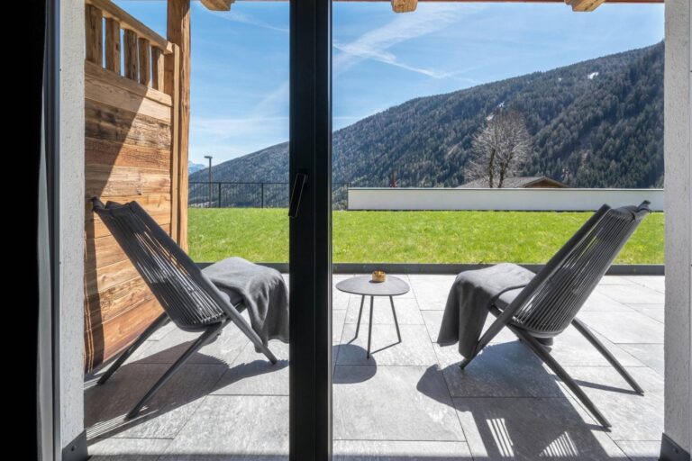 Terrasse mit Loungebereich