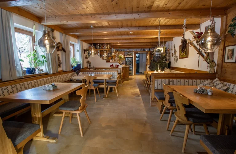 Speisesaal der Pension Tannenhof