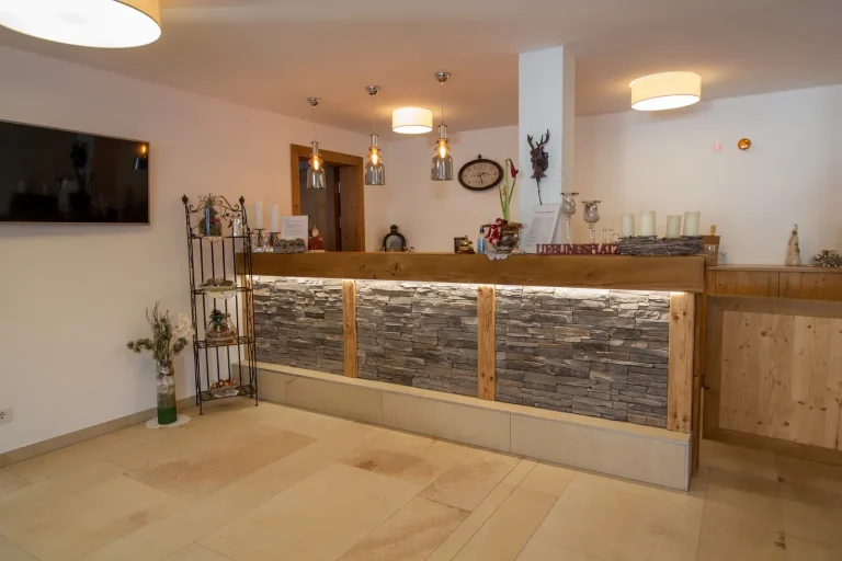 Rezeption der Pension Tannenhof