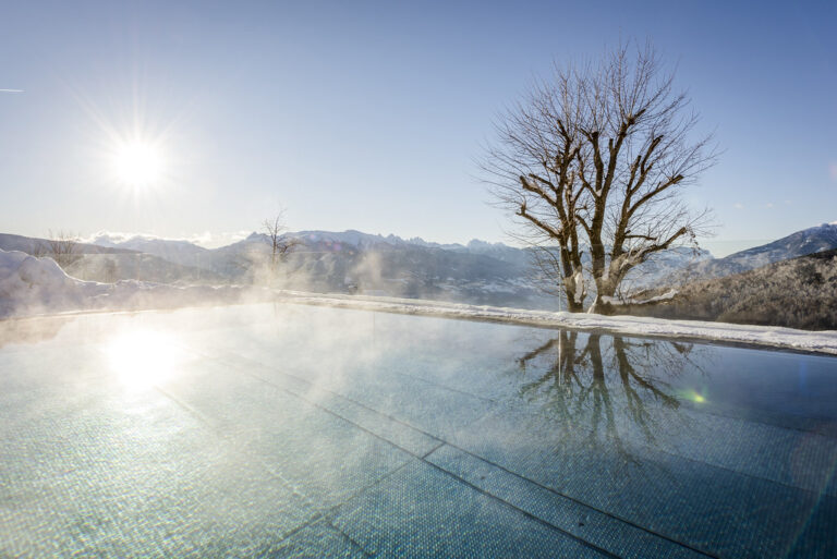 Tratterhof Mountain Sky Hotel Winter Titelbild