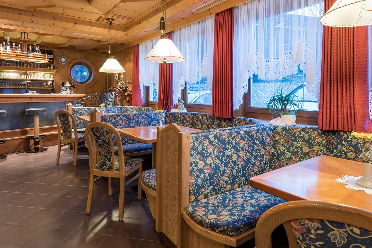 Bar Lounge, Hotel Schönblick