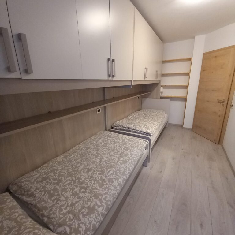 Zimmer mit Einzelbetten