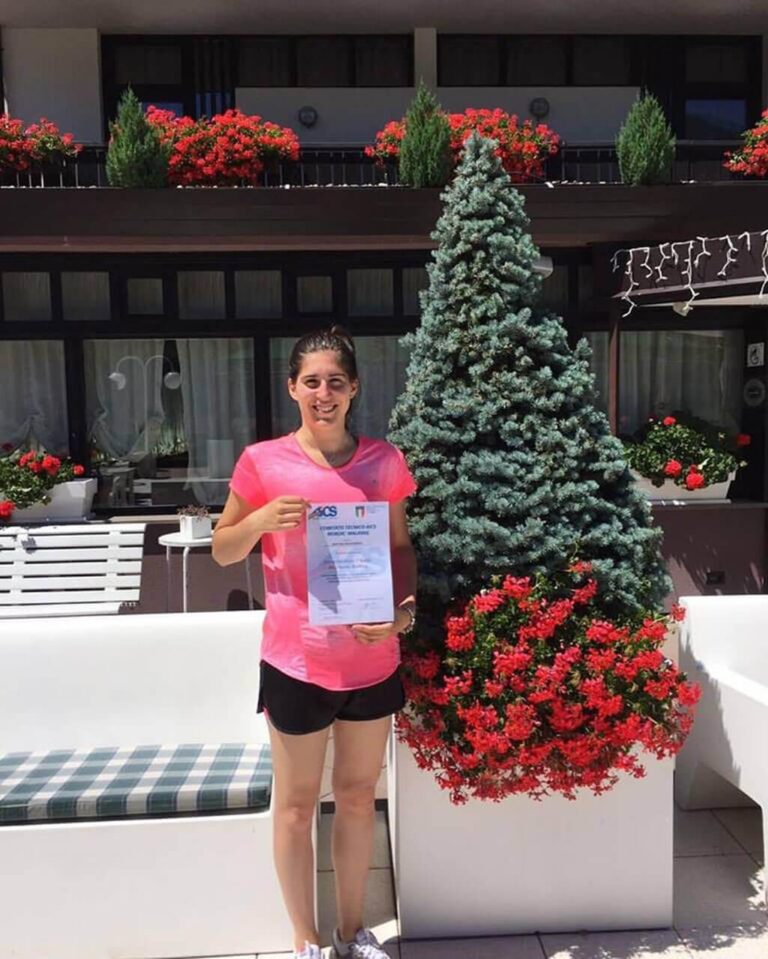 Außenansicht des Pippo Hotel im Sommer