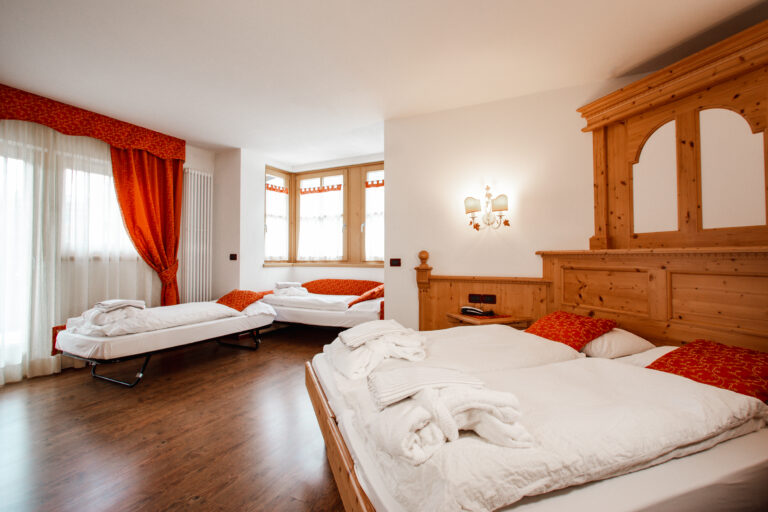 Familienzimmer mit Zustellbett