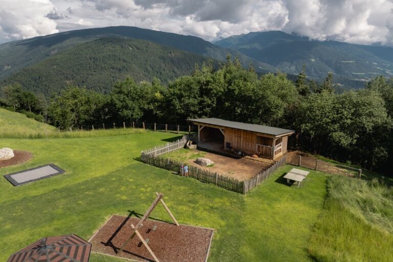 Spielbereich außen, Panoramahotel Huberhof