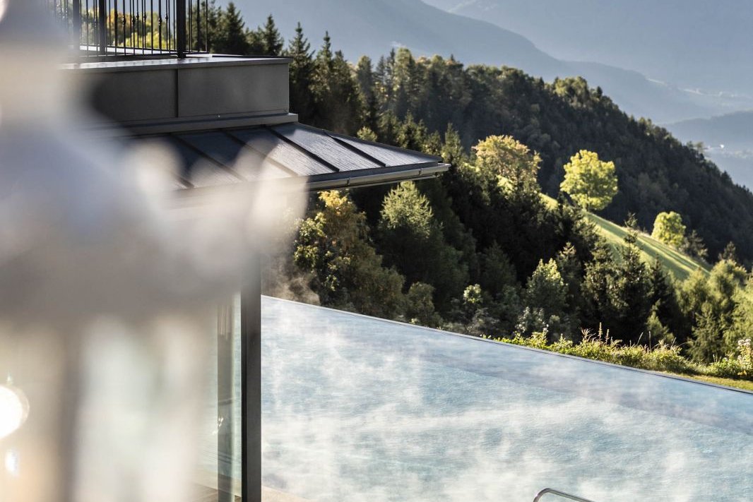 Pool mit Bergblick, Parkhotel Holzerhof