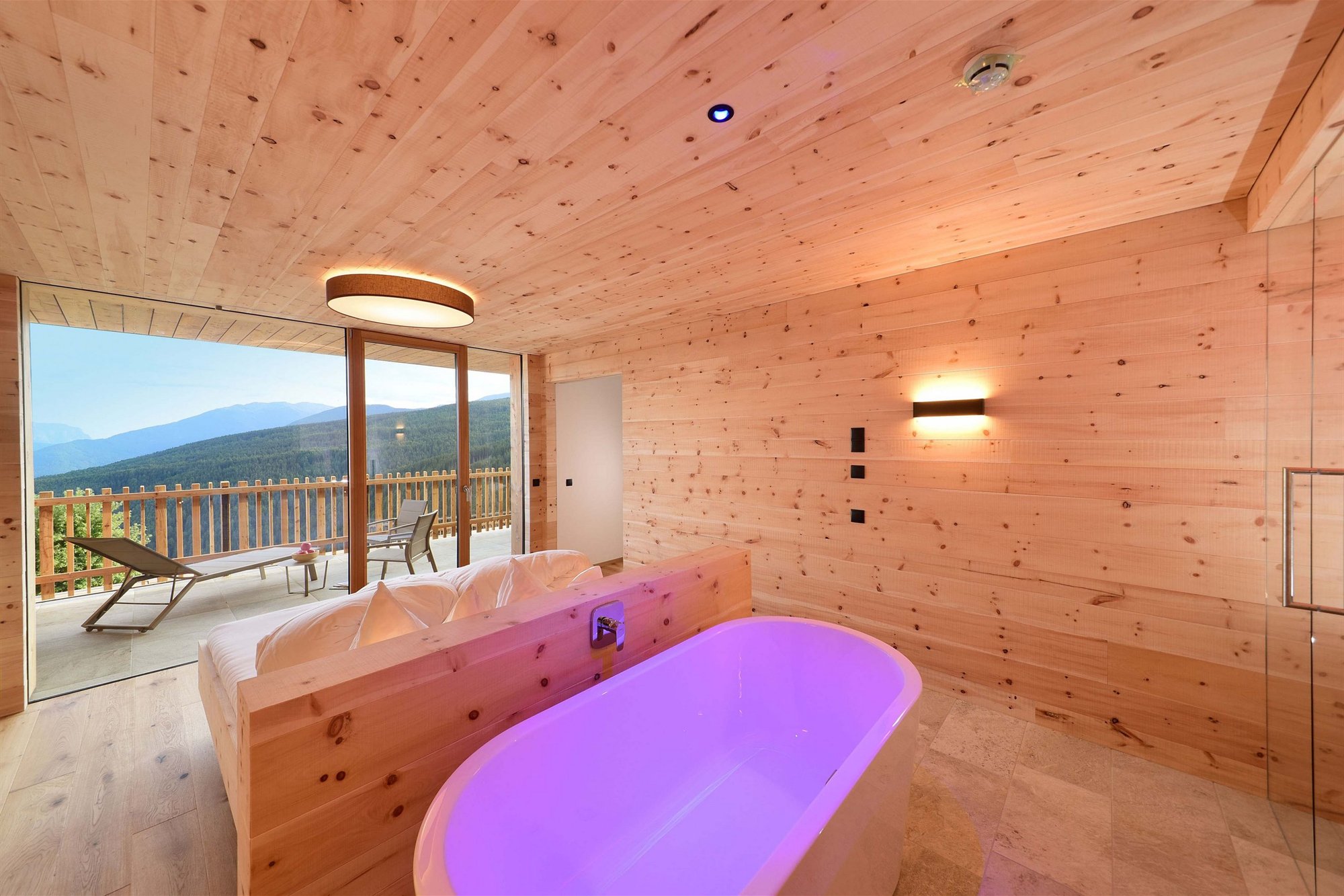 Zimmer mit Panoramablick, Tratterhof Mountain Sky Hotel