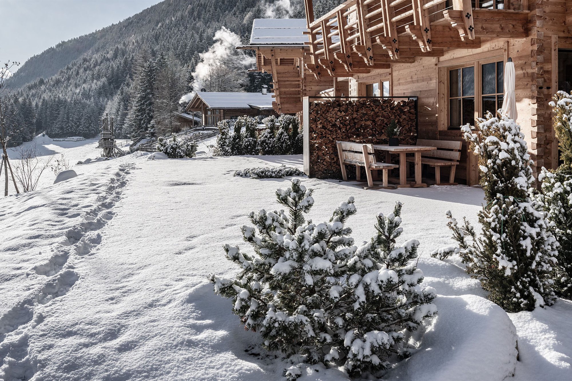 Außenansicht im Winter, Chalets Valsegg